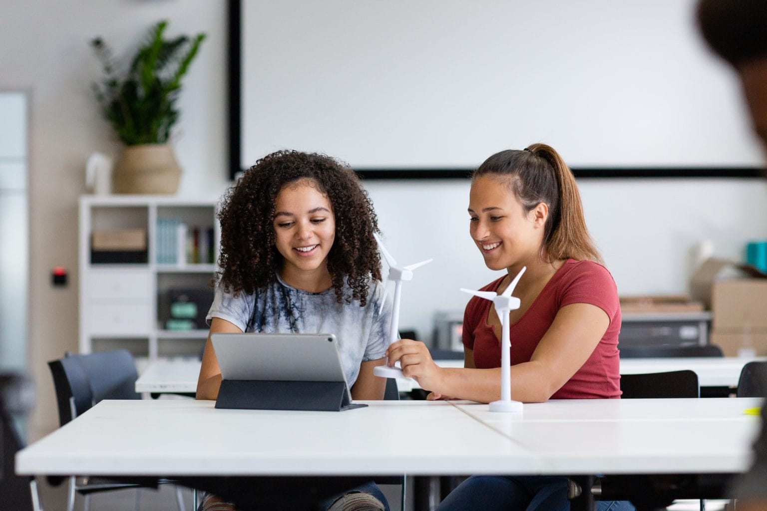 Earthrise Energy Community Grant to Help Expand Career Development